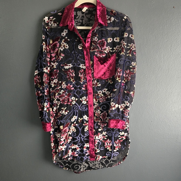 Libby Story Tops - Velvet Burnout Sheer Floral Women's Small Whimsigoth Tunic